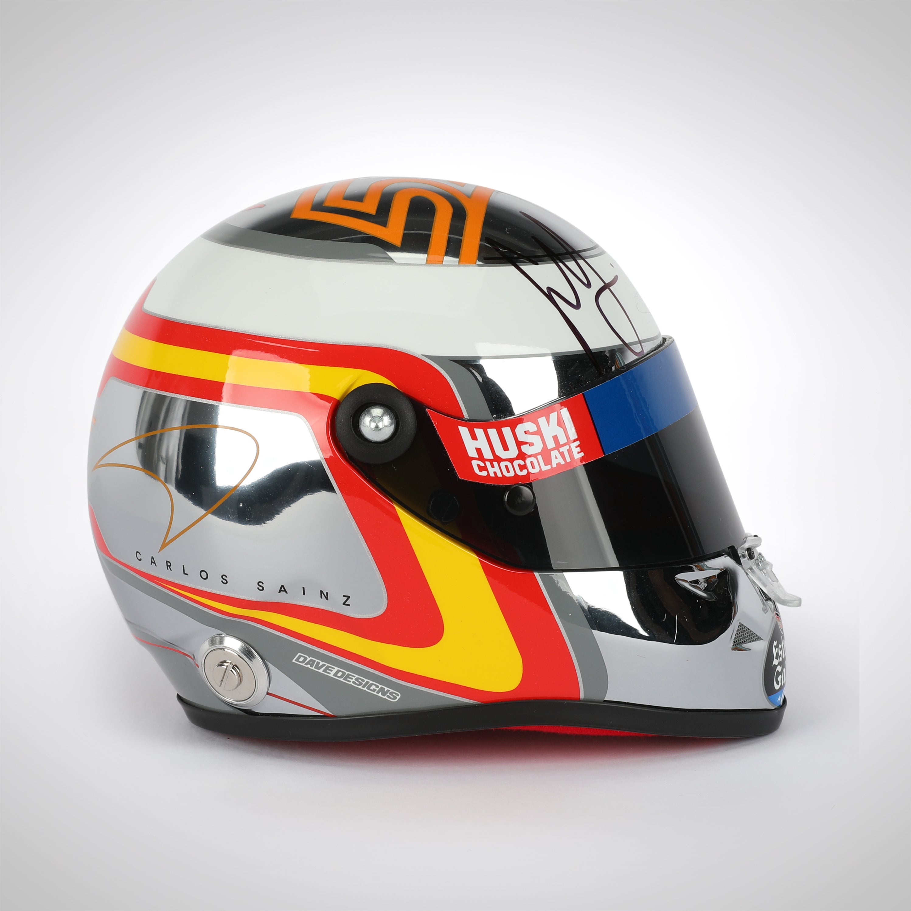 Carlos sainz helmet store 2019