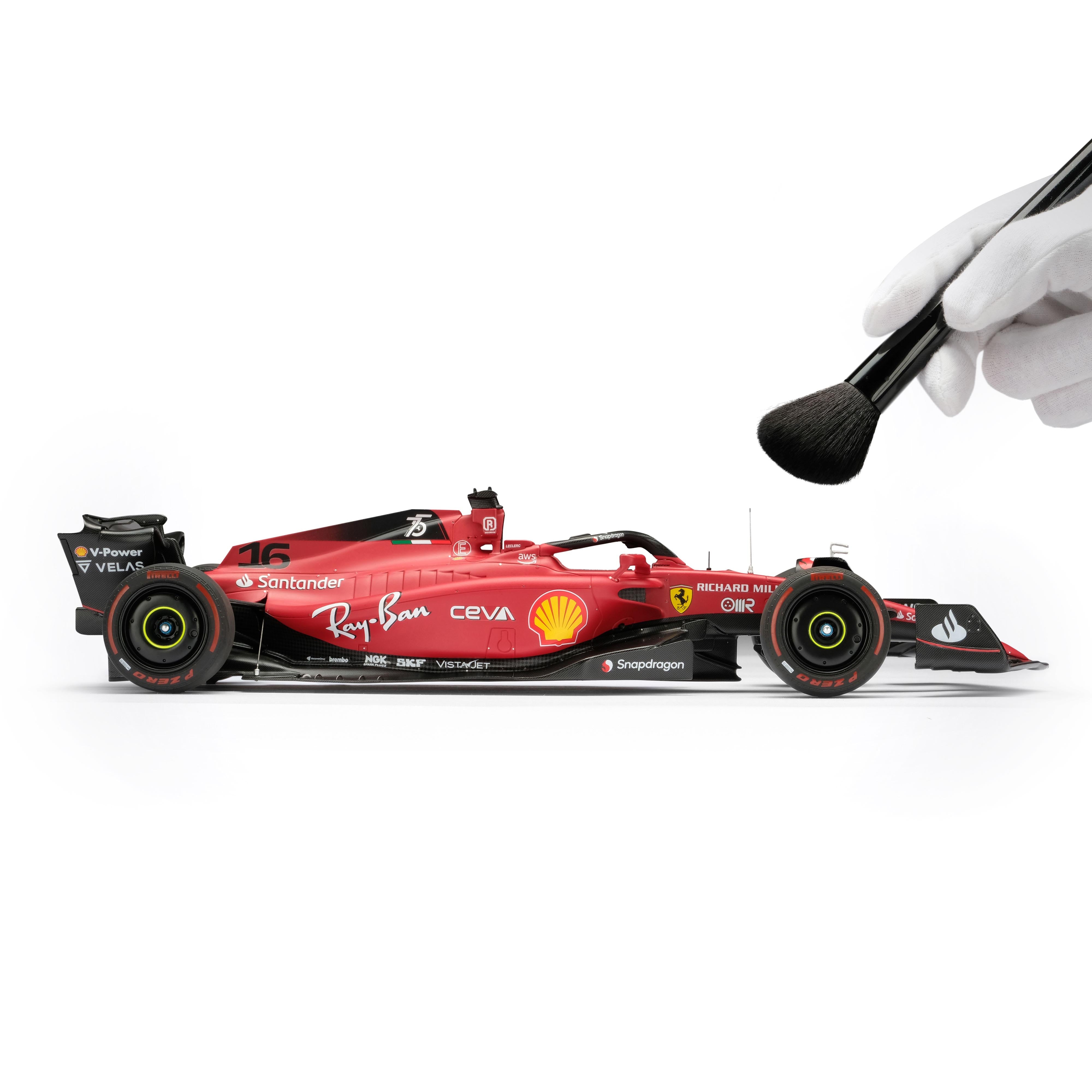 Charles Leclerc 2022 Scuderia Ferrari F1-75 1:18 Scale Model – Bahrain GP