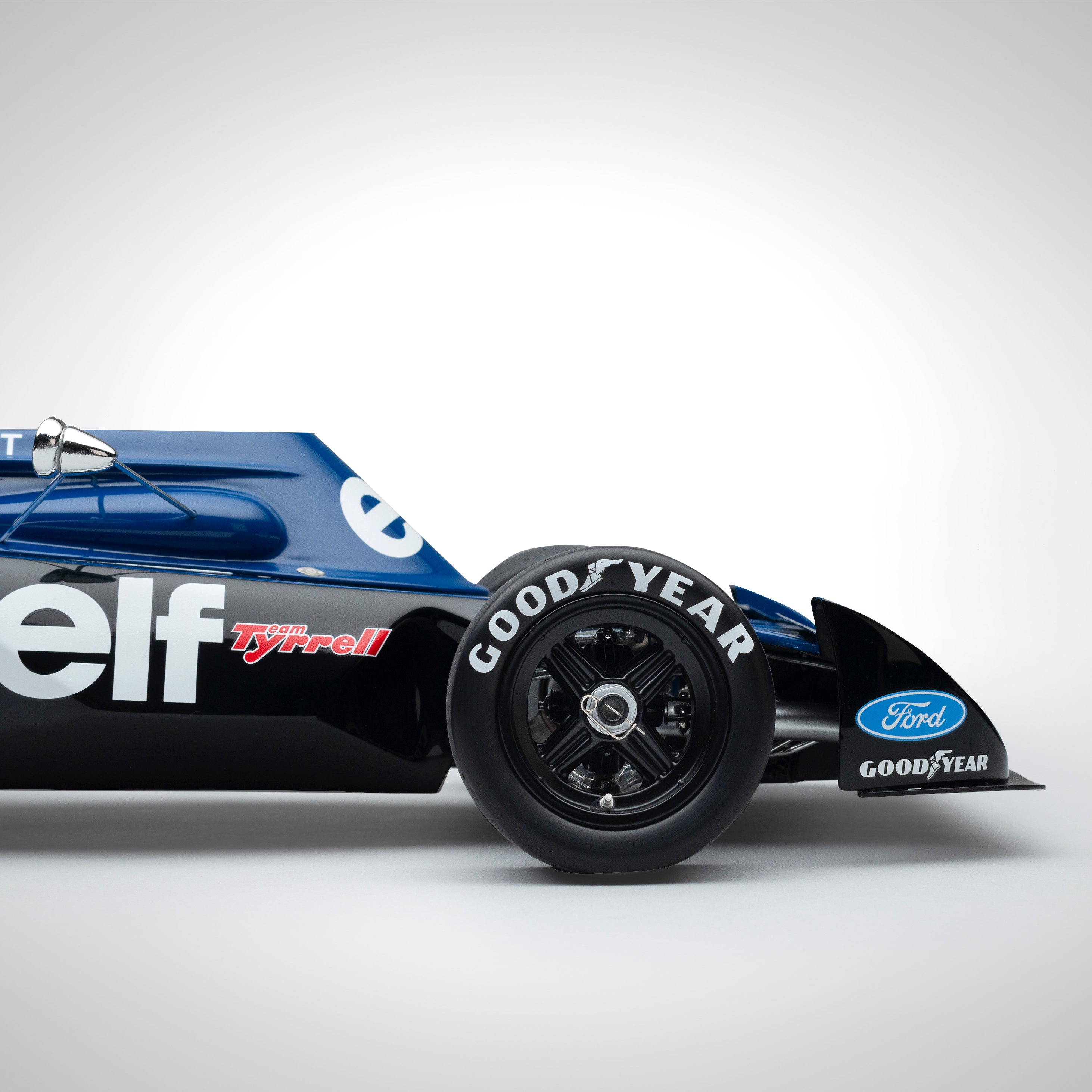 Elf Team Tyrrell 1973 006 German Grand Prix 1:8 Scale Model