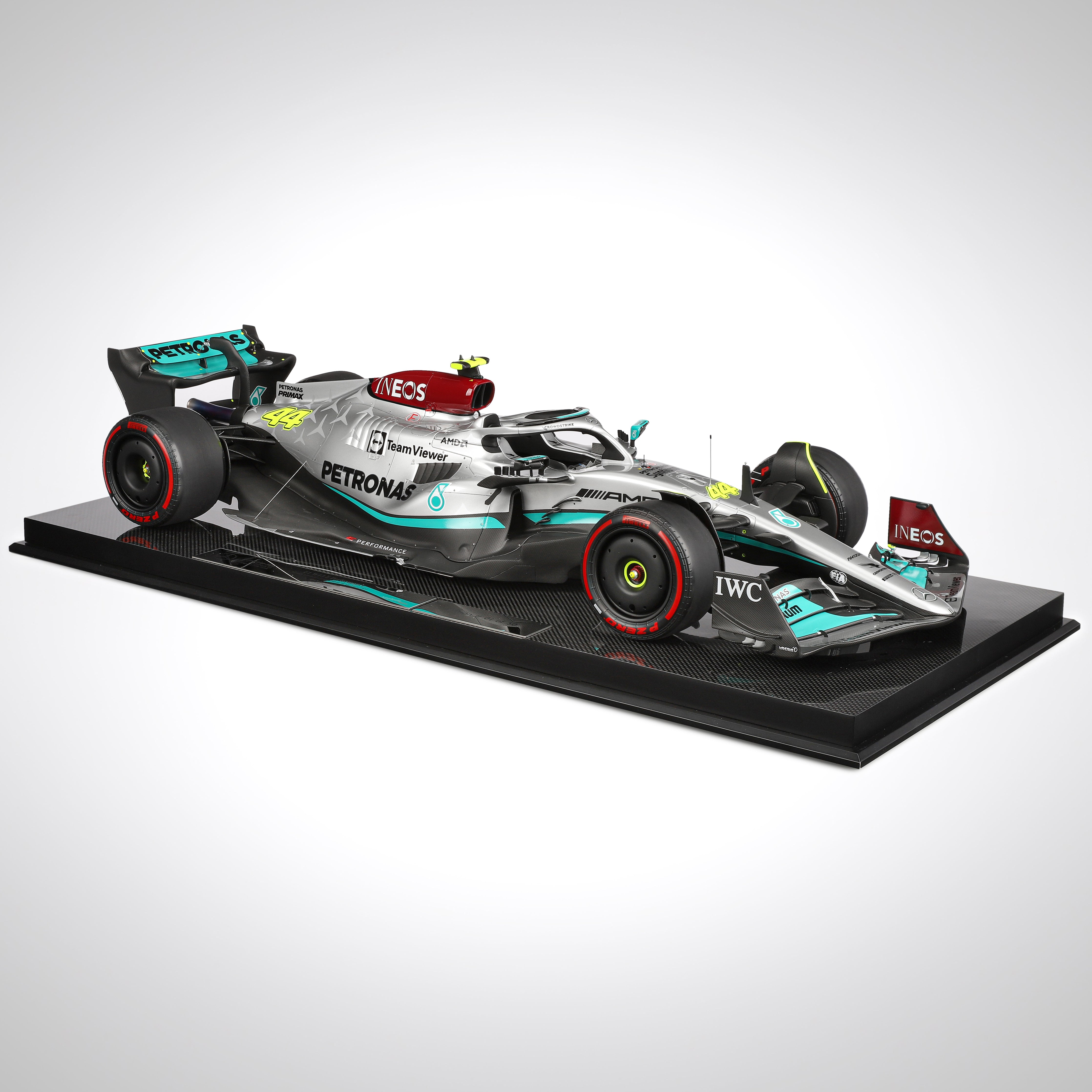 Lewis Hamilton 2022 Mercedes AMG Petronas F1 Team W13 E Performance 1