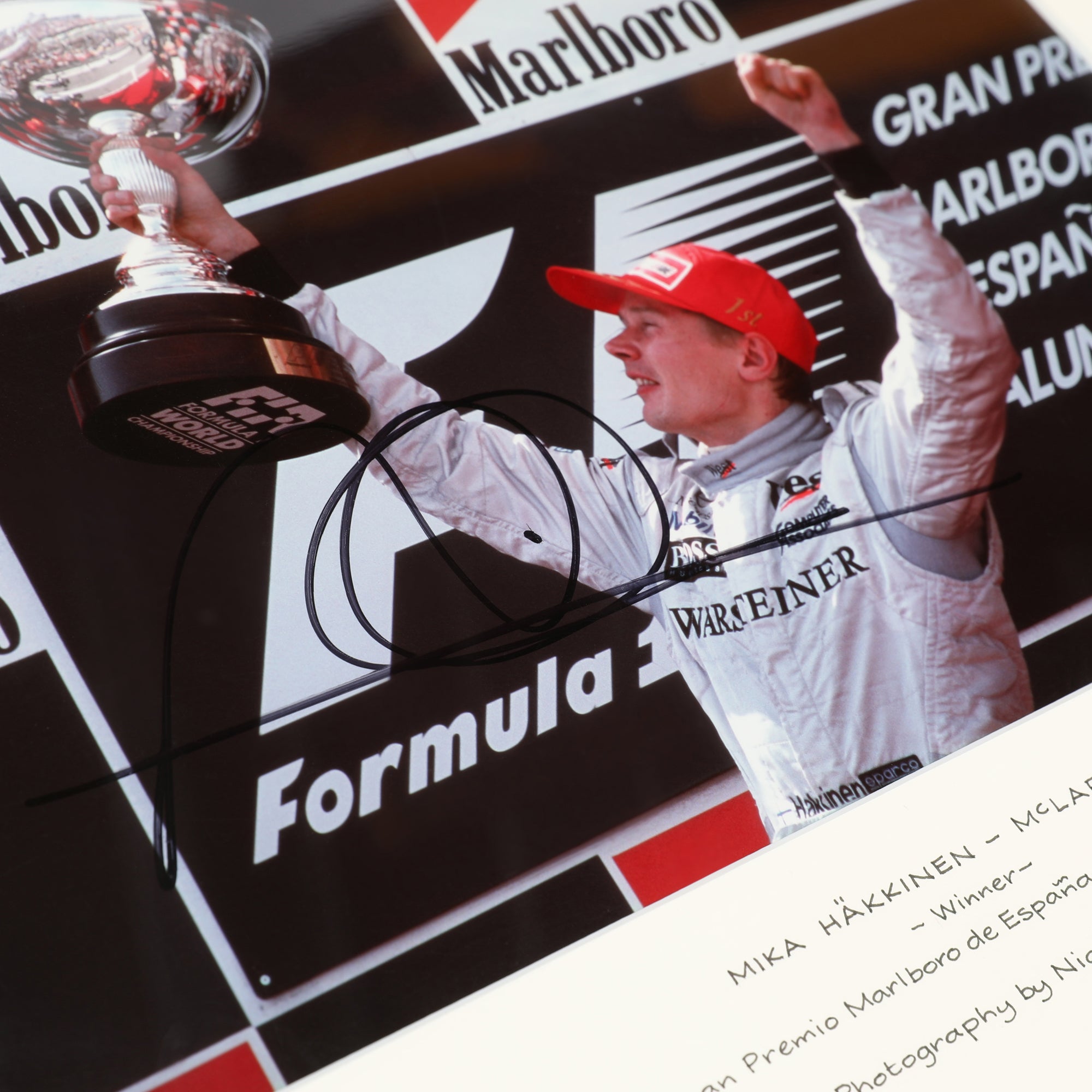 Mika Häkkinen 1998 framed signed photo