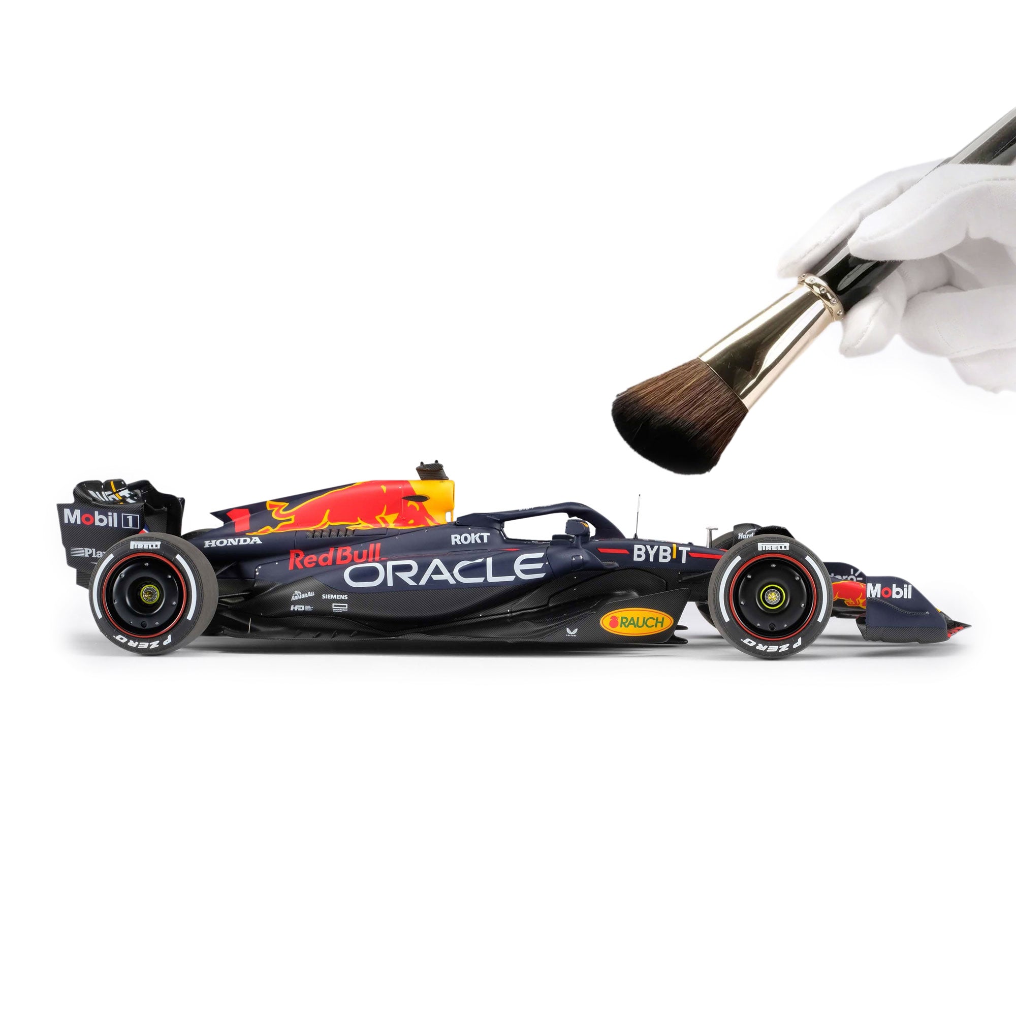 Max Verstappen 2023 RB19 1:18 Scale Model