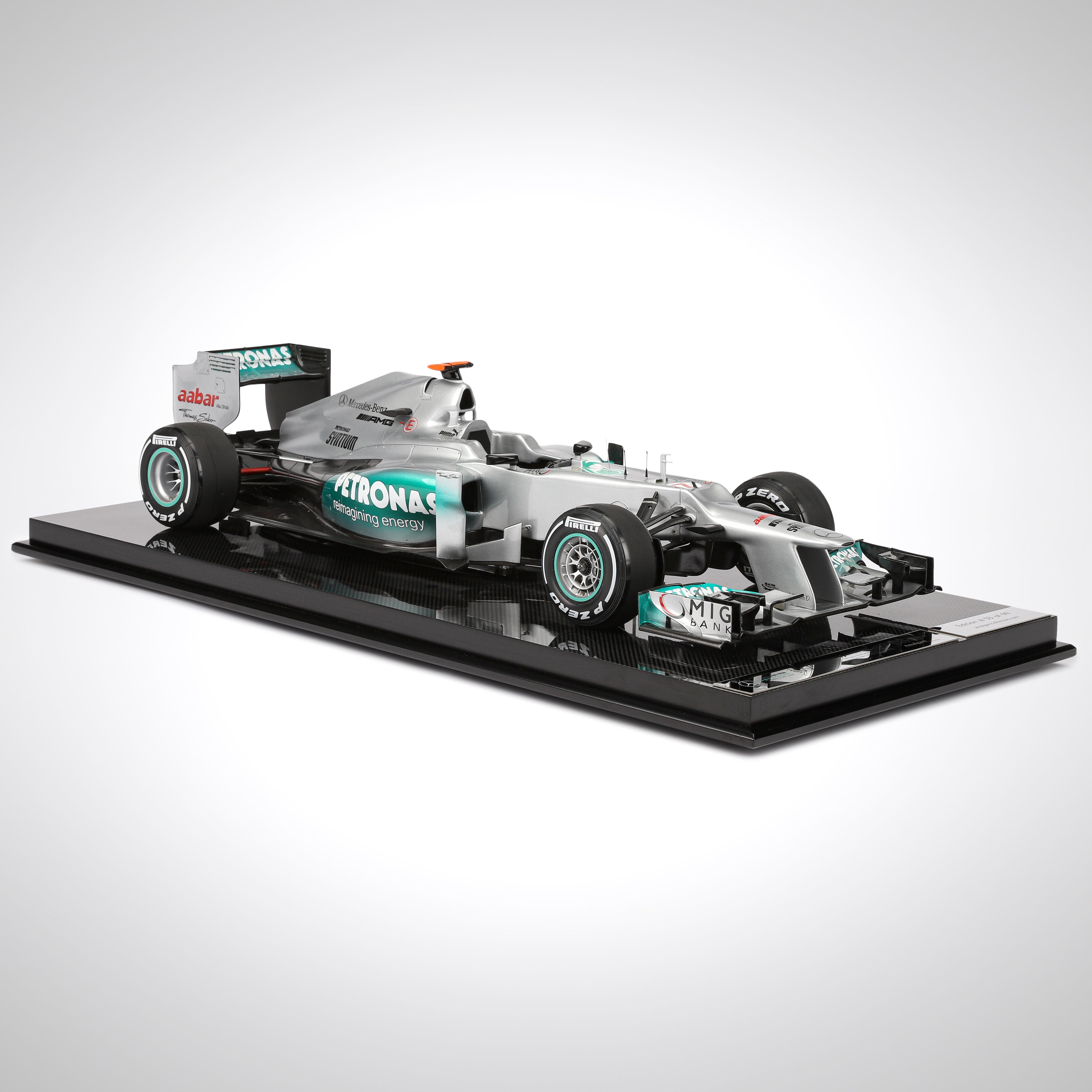 F1 store miniature cars